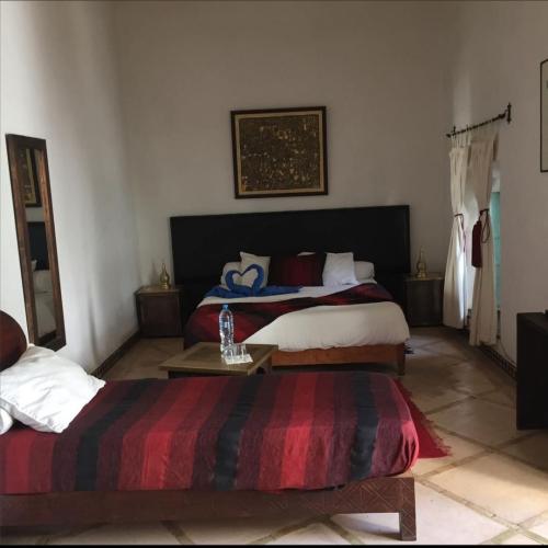 2a9bc49b-2866-4bc0-9328-a47253df033b